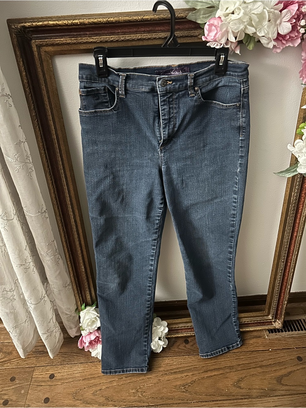 Gloria Vanderbilt Straight Leg Dark Blue Jeans